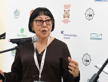 Тываның күрүне университединиң профессору Зоя Доржу: Шажын-чүдүлге политиктиг чепсек болбас ужурлуг