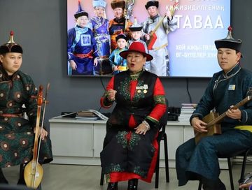 Өг-бүле – кижизидилгениң таваа: Шончалай Ооржак-Чооду-биле ужуражылга