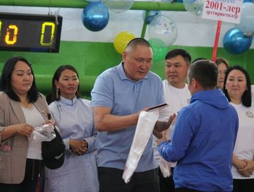 Чээрби үш чыл уламчылап турар спартакиада