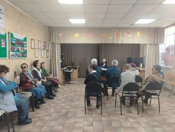 ГИБДД и юные инспекторы Тувы напомнили о безопасности людей с нарушением зрения