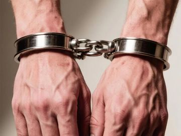 В Кызыле полицейские задержали подозреваемого в серии ночных краж из автомобилей