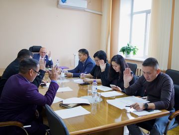 В мэрии Кызыла обсудили обращения по вопросам градостроительной деятельности