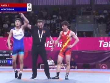 Борец из Тувы Максим Монгуш вышел в финал Первенства Европы U17