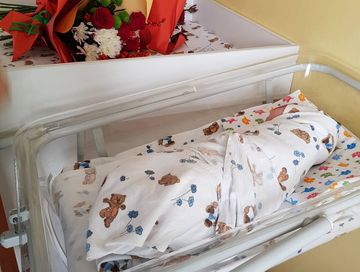 В Туве за полгода родились 2305 детей