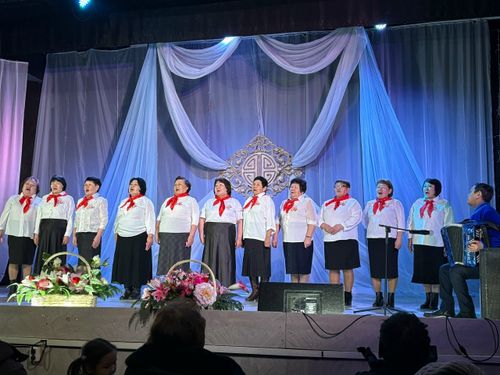 Хоочуннар дайынчыларны деткип, ачы-буян концертин эрттирген