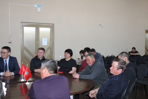 В Тандинском районе держат на контроле проведение весенних полевых работ