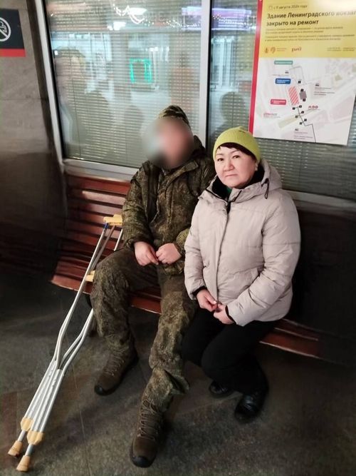 Полпредство Тувы в Москве продолжает помогать землякам и участникам спецоперации