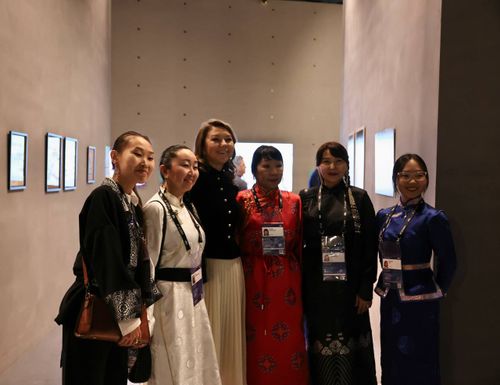 Полпредство Тувы посетило открытие Национального центра «Россия»