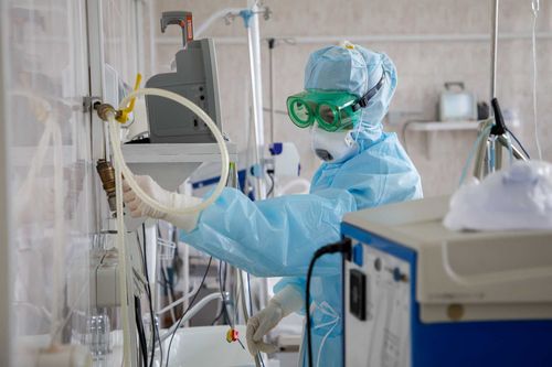 COVID-19 будут лечить по-новому