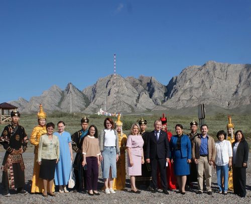 В Туву приехала делегация Министерства просвещения России