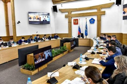 В правительстве Тувы проанализировали старт отопительного сезона