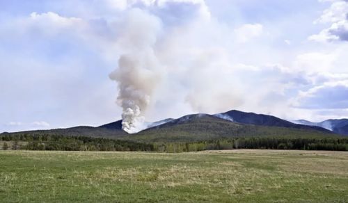 Оперативная сводка на 10 мая 2026 года: в Туве действуют 5 лесных пожаров на площади почти 2000 га