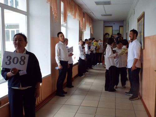 Девятиклассники Тувы написали первый обязательный экзамен по математике