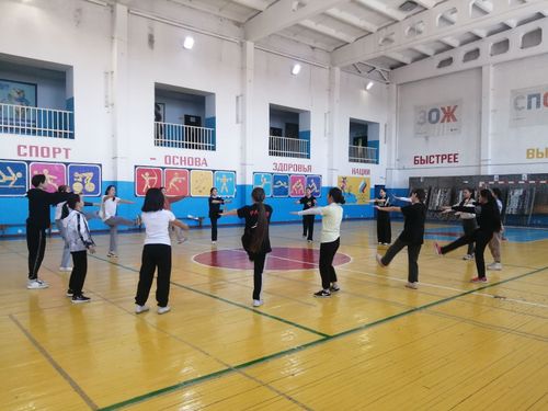 Как школьники Кызыла проводят свой досуг во время каникул?