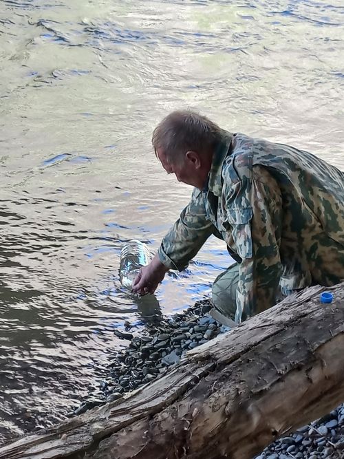 Ученые из Тувы и Новосибирска изучили водные объекты Сут-Хольского района