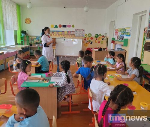 Ада-ие төлевиринден хостаар дугайында бадыткаан документилерни дужаар