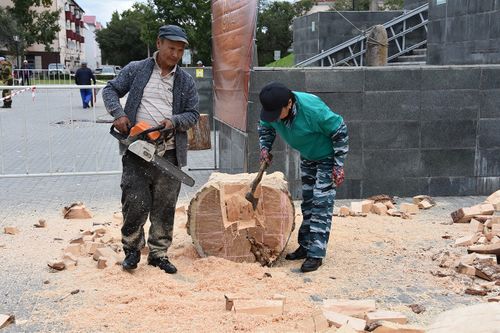 В Туве стартовал республиканский этап конкурса по деревянной резьбе «Уран балды»