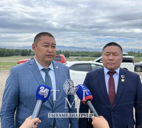 Руководитель координационного штаба по поиску пропавших девочек, заместитель Председателя Правительства Тувы Шолбан Сендаш сообщил