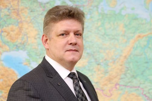 Глава Тувы поздравил с днем рождения полномочного представителя президента в СФО