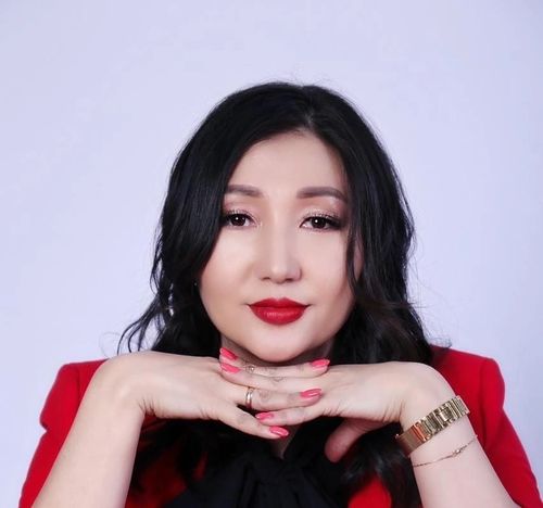 Сегодня День рождения первого мастера по шахматам в Туве Валерии Куулар