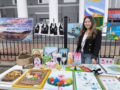 Детские поделки, картины и мастер-классы: Кызыл отмечает Международный день защиты детей