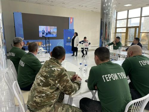 «Тываның маадырлары» программаның киржикчилери өөредилге шылгалдаларын чедиишкинниг дужааган