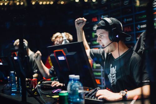 В Туве объявлен отборочный тур по Counter-Strike: Global Offensive