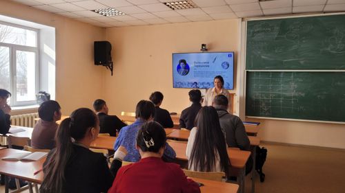 Лекторы Общества «Знание» в Туве рассказали молодежи о женщинах, изменивших историю России