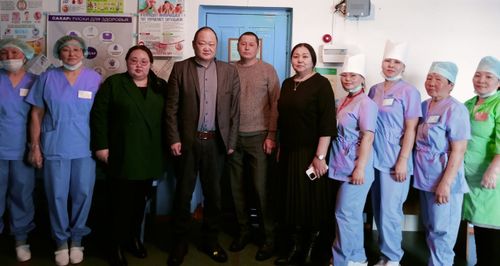 Анатолий Югай провел рабочие встречи в Сут-Хольском районе