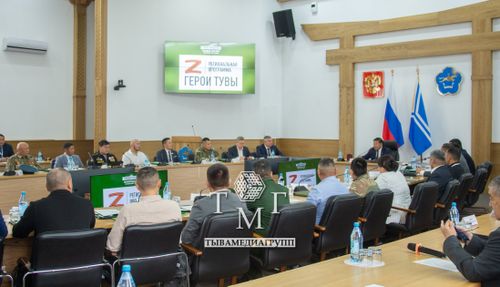 В Туве стартовала кадровая программа «Герои Тувы»