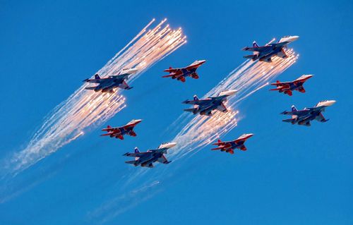 Служба в небе: в России отмечается День Военно-воздушных сил