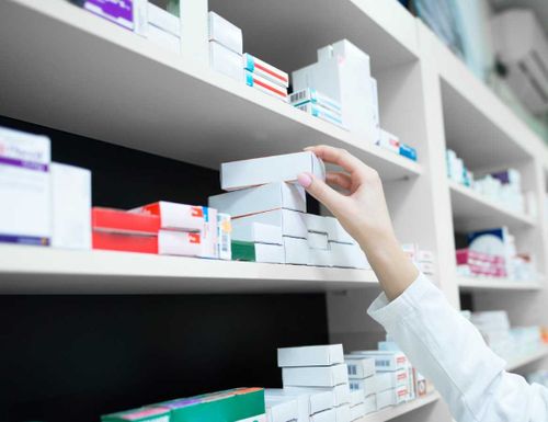 Международные фармкомпании продолжают поставки лекарств в Россию