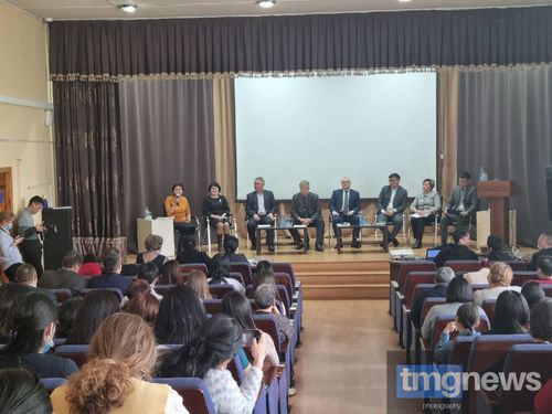 О проделанной работе Правительства Тувы за прошлый год рассказали в ТувГУ