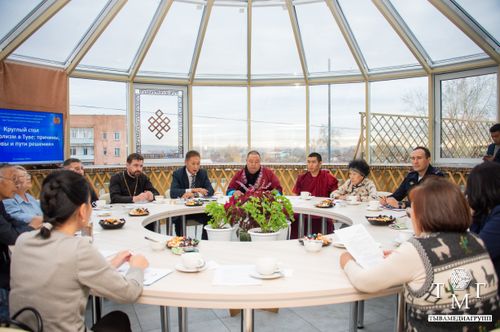 В Кызыле прошел круглый стол на тему алкоголизма