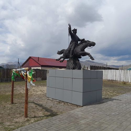 В Туве утвердили День памяти подвига 60 богатырей «Алдан-Маадыр»