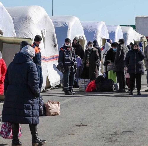 В Туве собирают гуманитарную помощь для беженцев ЛНР и ДНР