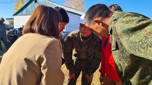 Национальная библиотека совместно с Военкоматом Тувы провела мастер-классы для курсантов