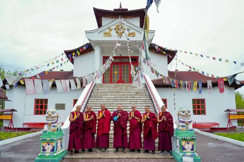 Делегация монастыря Гьюдмед проведет ритуалы на территории Тувы