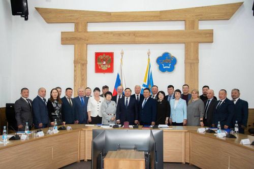 Владислав Ховалыг: «Парламентарии играют большую роль в диалоге между властью и обществом»