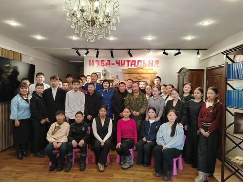 В Туране школьники встретились с героями СВО накануне Дня защитника Отечества