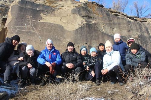 В селе Ээрбек стартовал проект «Хранители истории»