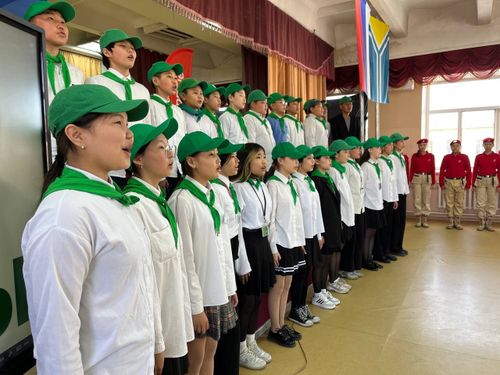 В школах Тувы продолжают открывать клубы юных натуралистов