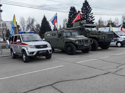 В Кызыле стартовал автопробег «Навстречу Победе!»