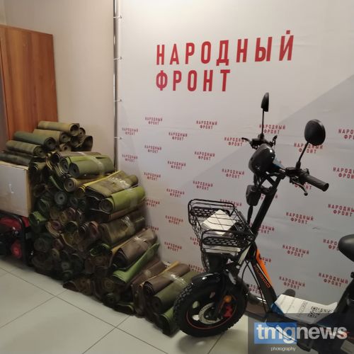 Представители организаций Тувы передали технику и имущество для нужд специальной военной операции