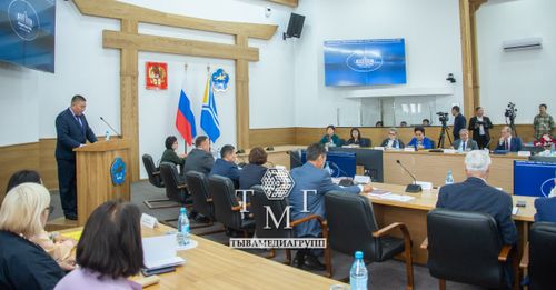 80 лет ТИГПИ. В Туве торжественно открылась научно-практическая конференция «Прошлое, настоящее, будущее гуманитарной науки в Туве»