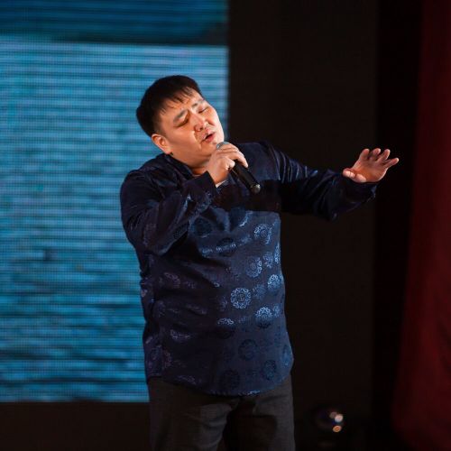 Песня Мергена Куулара вошла в топ самых популярных треков в Туве в 2025 году