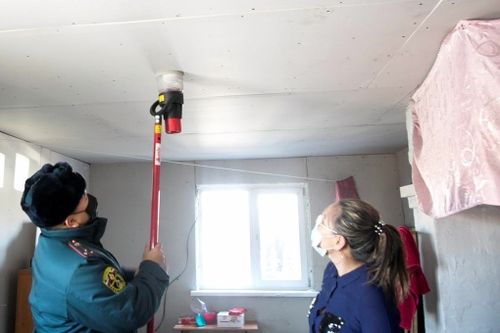 В домах жителей Тувы установят пожарные извещатели