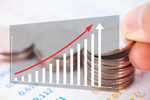 МРОТ предлагается увеличить до 19242 рублей с первого января 2024 года