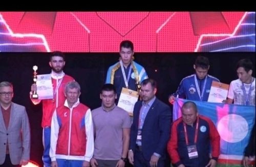 Спортсмен из Тувы одержал победу на Первенстве России по кикбоксингу