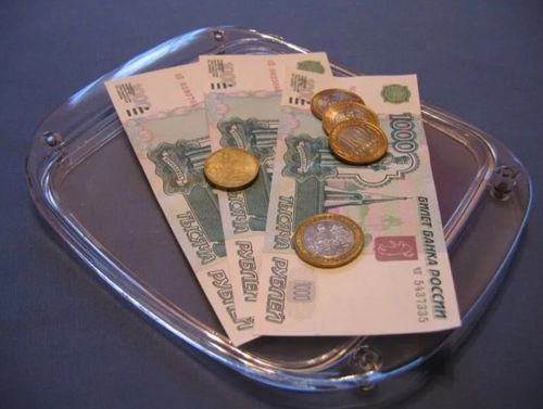 В Туве установили личность гражданина, ограбившего аптеку